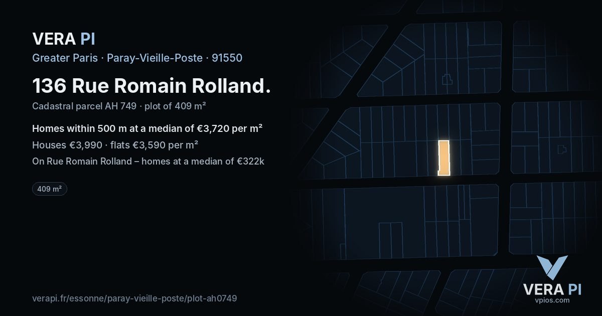 136 Rue Romain Rolland, Paray-Vieille-Poste at night – the plot lit, the parcels around coloured by the prices near them