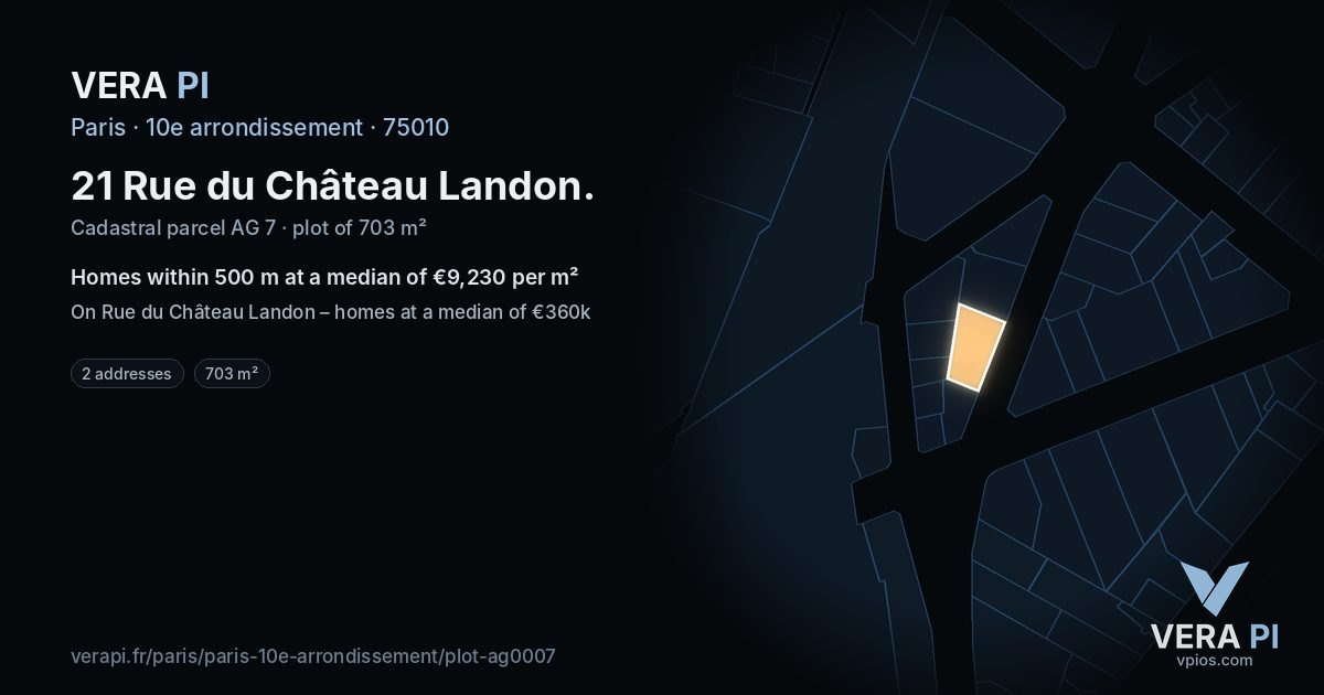 21 Rue du Château Landon, 10e arrondissement at night – the plot lit, the parcels around coloured by the prices near them
