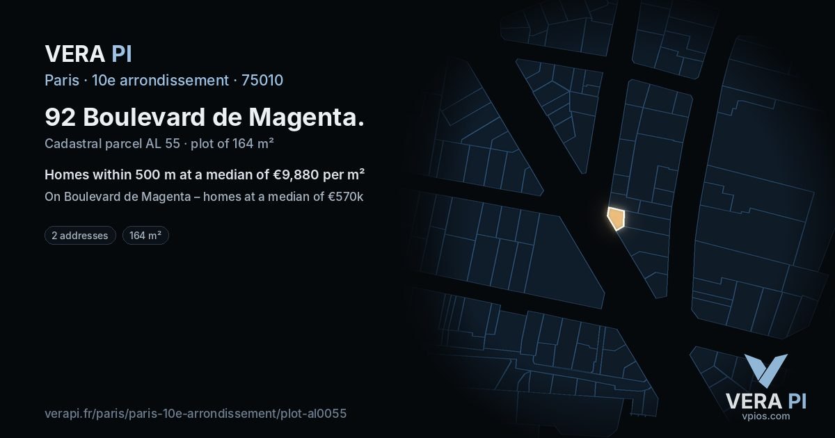 92 Boulevard de Magenta, 10e arrondissement at night – the plot lit, the parcels around coloured by the prices near them