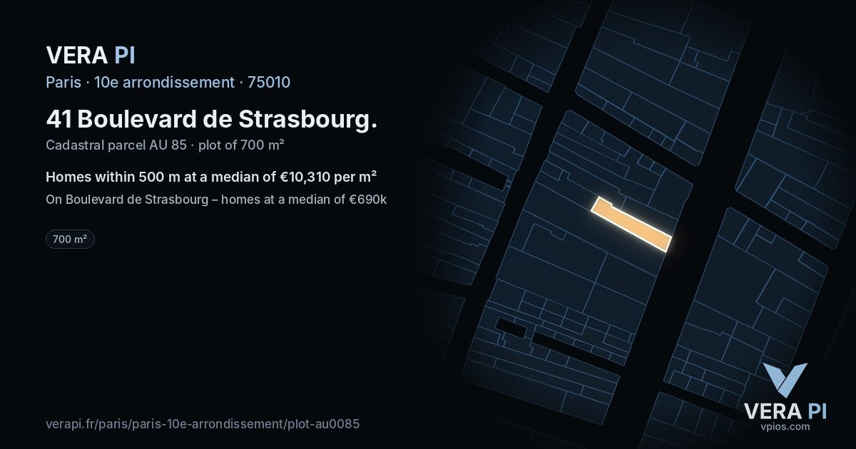 41 Boulevard de Strasbourg, 10e arrondissement at night – the plot lit, the parcels around coloured by the prices near them