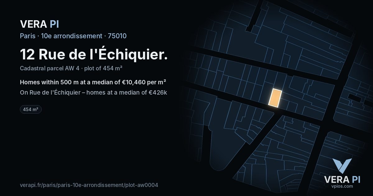 12 Rue de l'Échiquier, 10e arrondissement at night – the plot lit, the parcels around coloured by the prices near them
