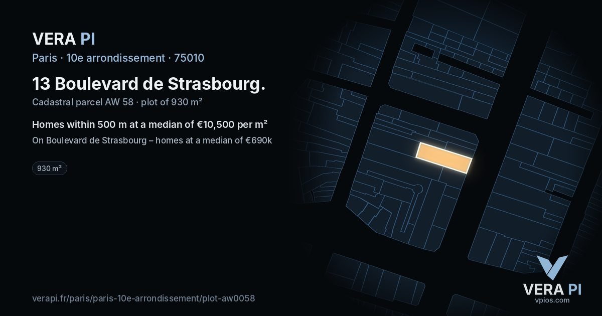 13 Boulevard de Strasbourg, 10e arrondissement at night – the plot lit, the parcels around coloured by the prices near them