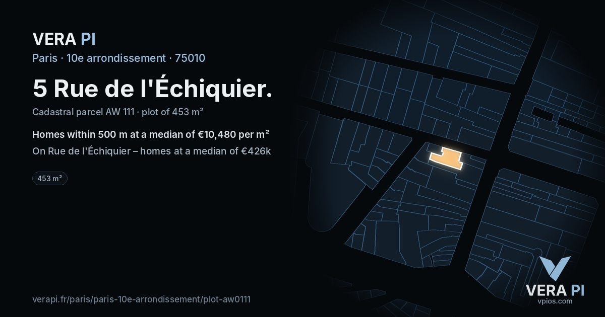 5 Rue de l'Échiquier, 10e arrondissement at night – the plot lit, the parcels around coloured by the prices near them