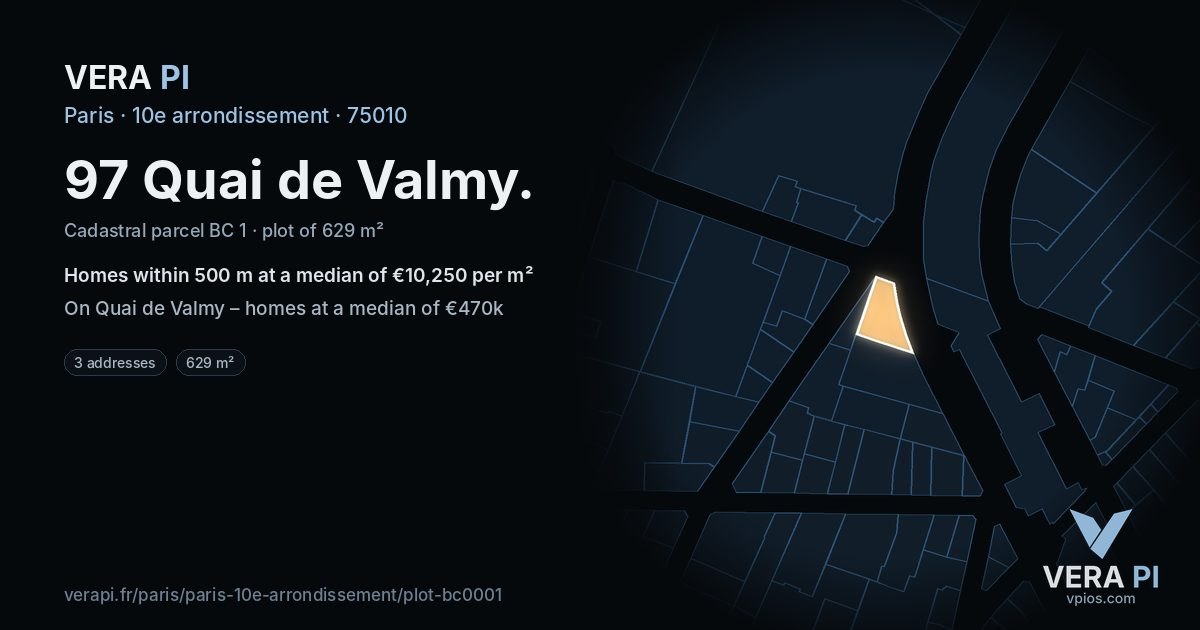 97 Quai de Valmy, 10e arrondissement at night – the plot lit, the parcels around coloured by the prices near them