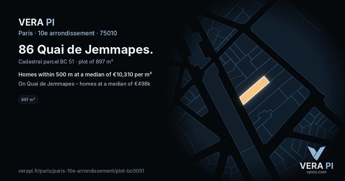 86 Quai de Jemmapes, 10e arrondissement at night – the plot lit, the parcels around coloured by the prices near them