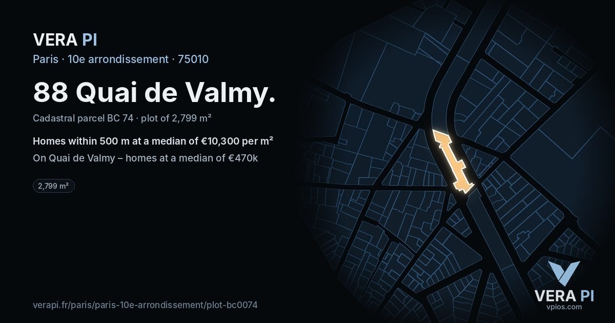 88 Quai de Valmy, 10e arrondissement at night – the plot lit, the parcels around coloured by the prices near them