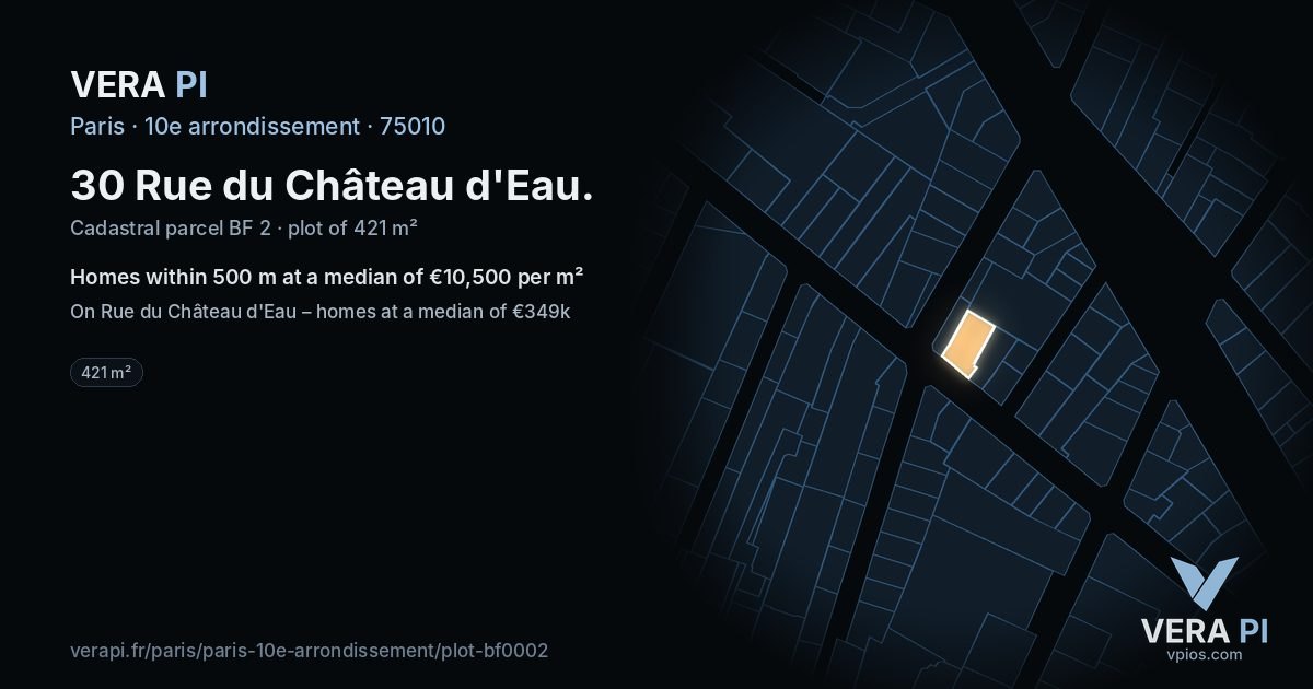 30 Rue du Château d'Eau, 10e arrondissement at night – the plot lit, the parcels around coloured by the prices near them