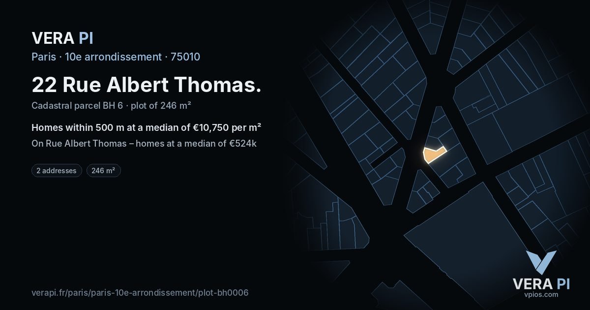 22 Rue Albert Thomas, 10e arrondissement at night – the plot lit, the parcels around coloured by the prices near them