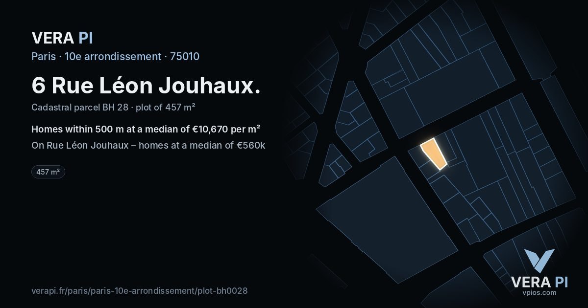 6 Rue Léon Jouhaux, 10e arrondissement at night – the plot lit, the parcels around coloured by the prices near them