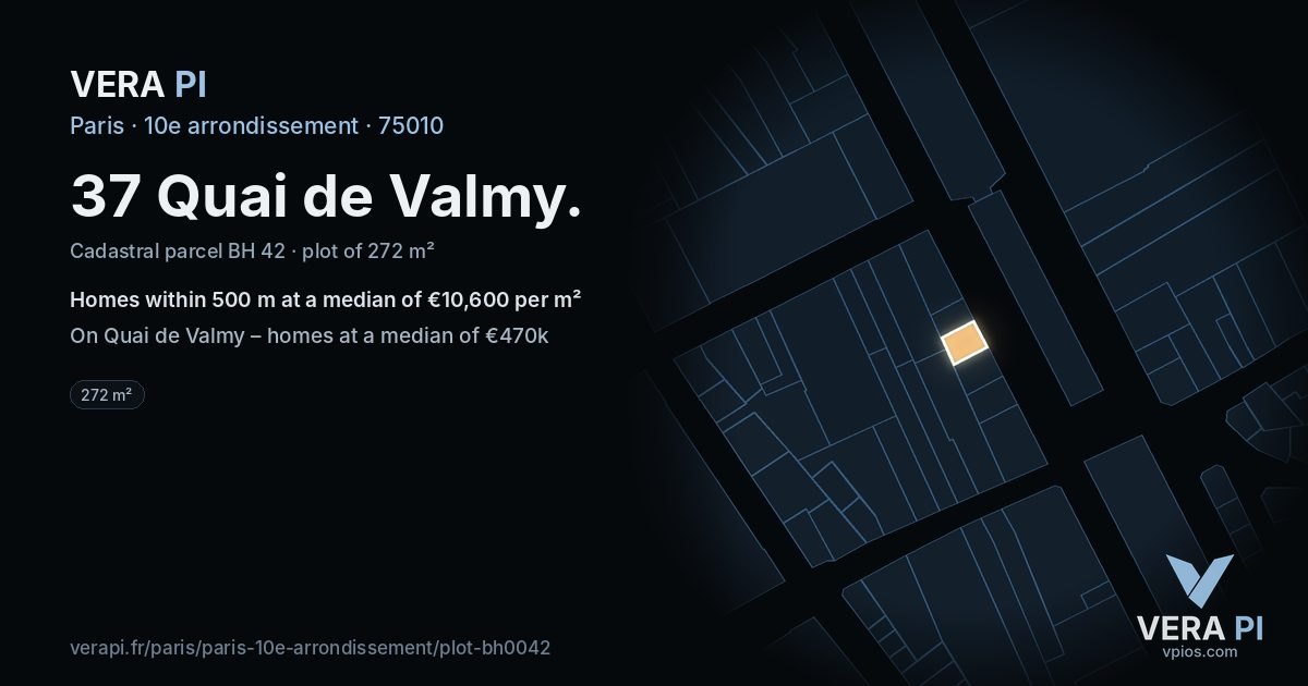 37 Quai de Valmy, 10e arrondissement at night – the plot lit, the parcels around coloured by the prices near them