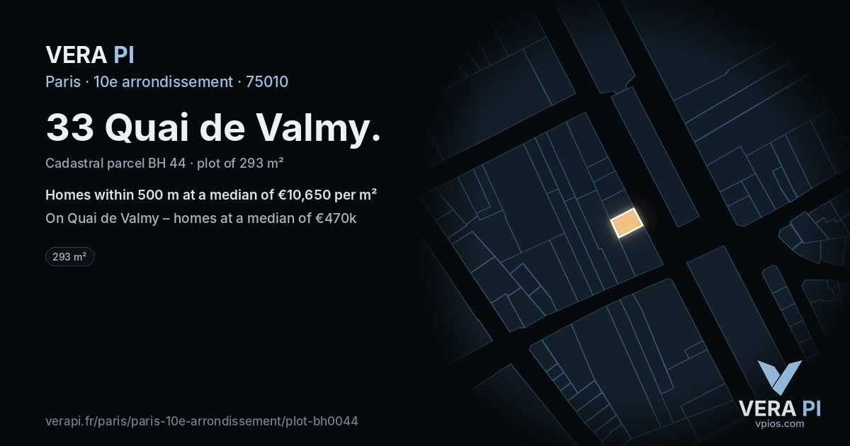 33 Quai de Valmy, 10e arrondissement at night – the plot lit, the parcels around coloured by the prices near them