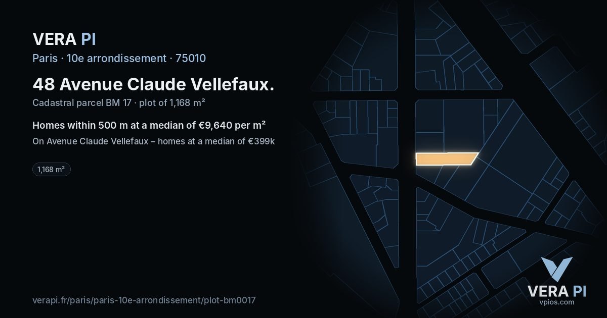 48 Avenue Claude Vellefaux, 10e arrondissement at night – the plot lit, the parcels around coloured by the prices near them