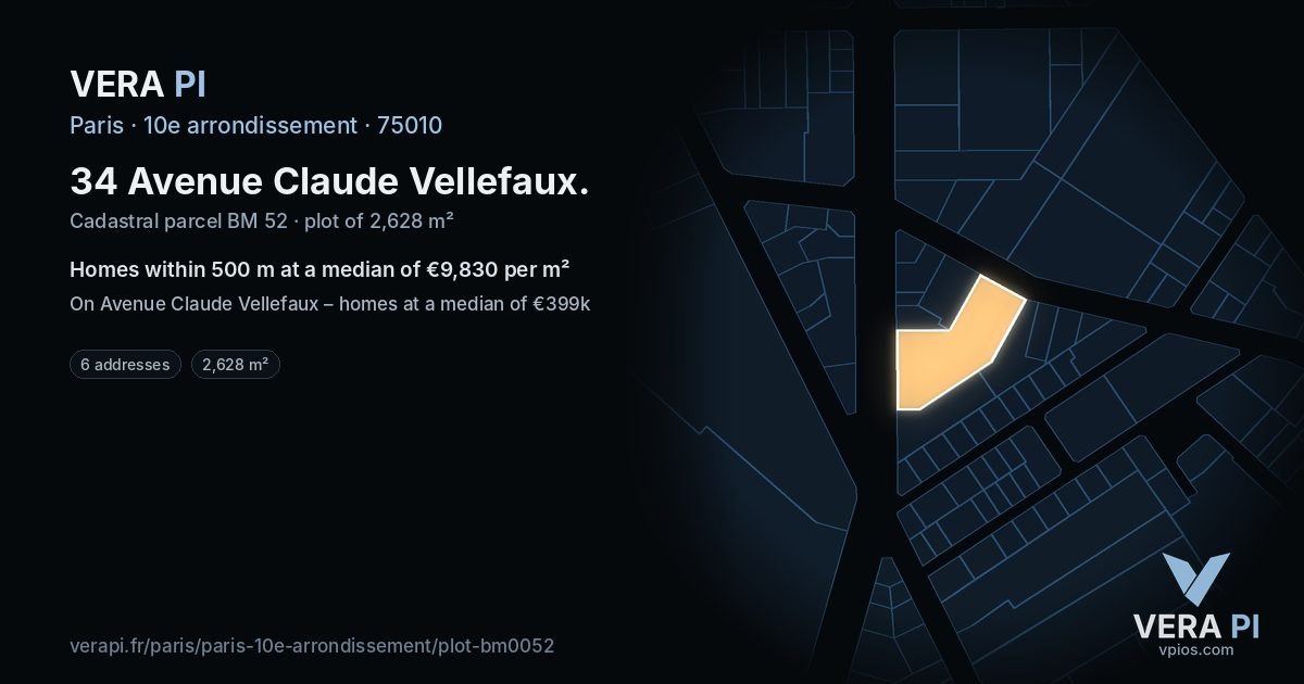 34 Avenue Claude Vellefaux, 10e arrondissement at night – the plot lit, the parcels around coloured by the prices near them