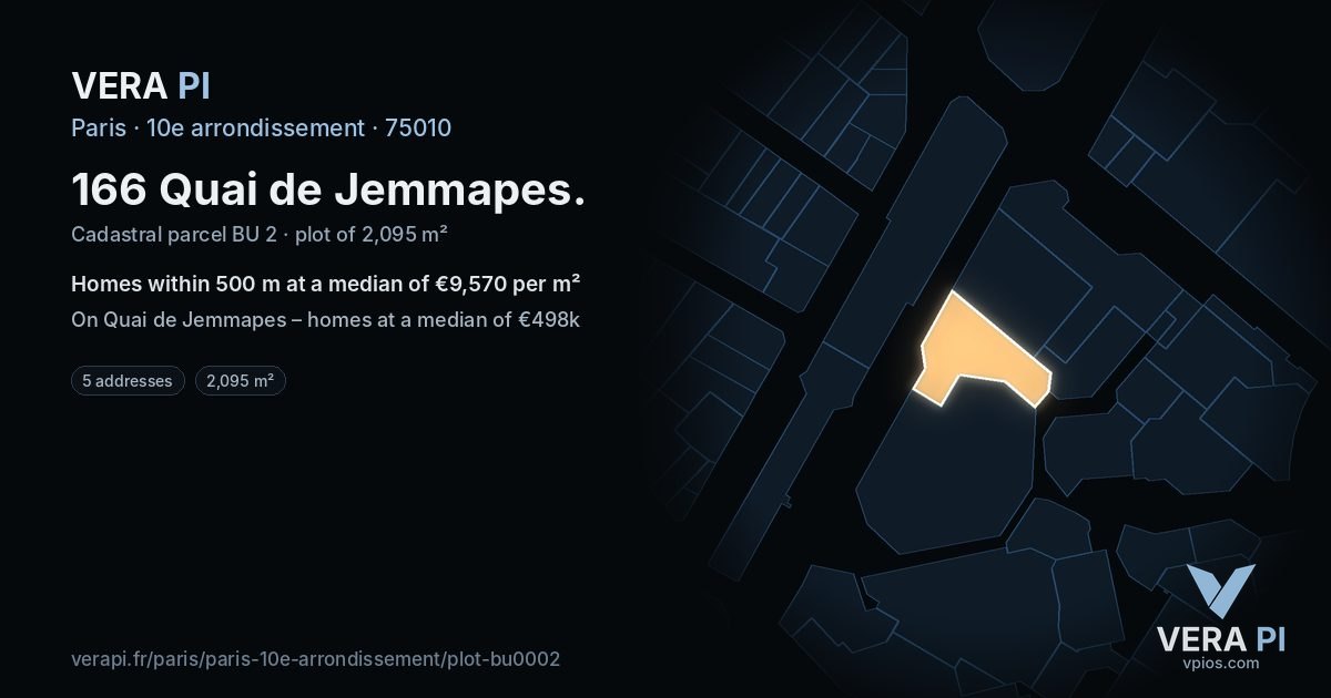 166 Quai de Jemmapes, 10e arrondissement at night – the plot lit, the parcels around coloured by the prices near them