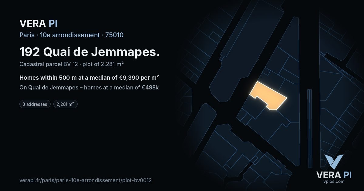 192 Quai de Jemmapes, 10e arrondissement at night – the plot lit, the parcels around coloured by the prices near them