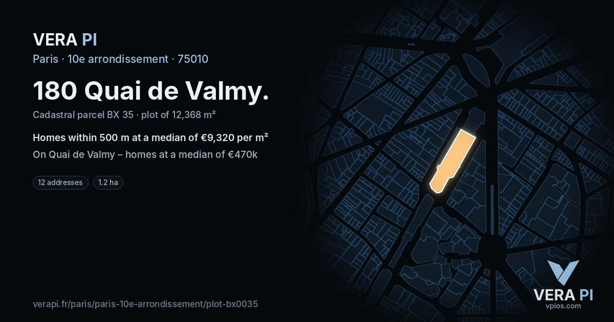 180 Quai de Valmy, 10e arrondissement at night – the plot lit, the parcels around coloured by the prices near them