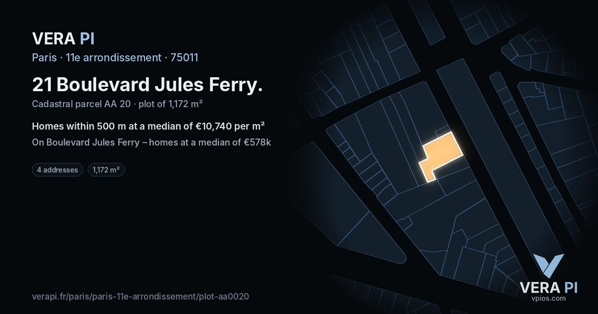 21 Boulevard Jules Ferry, 11e arrondissement at night – the plot lit, the parcels around coloured by the prices near them