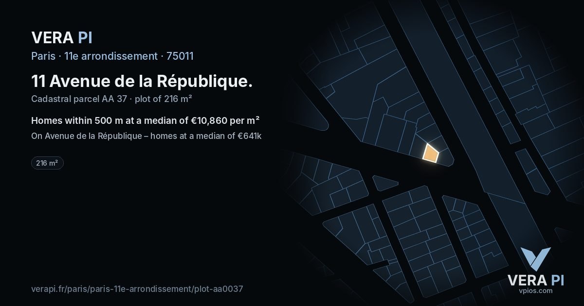 11 Avenue de la République, 11e arrondissement at night – the plot lit, the parcels around coloured by the prices near them