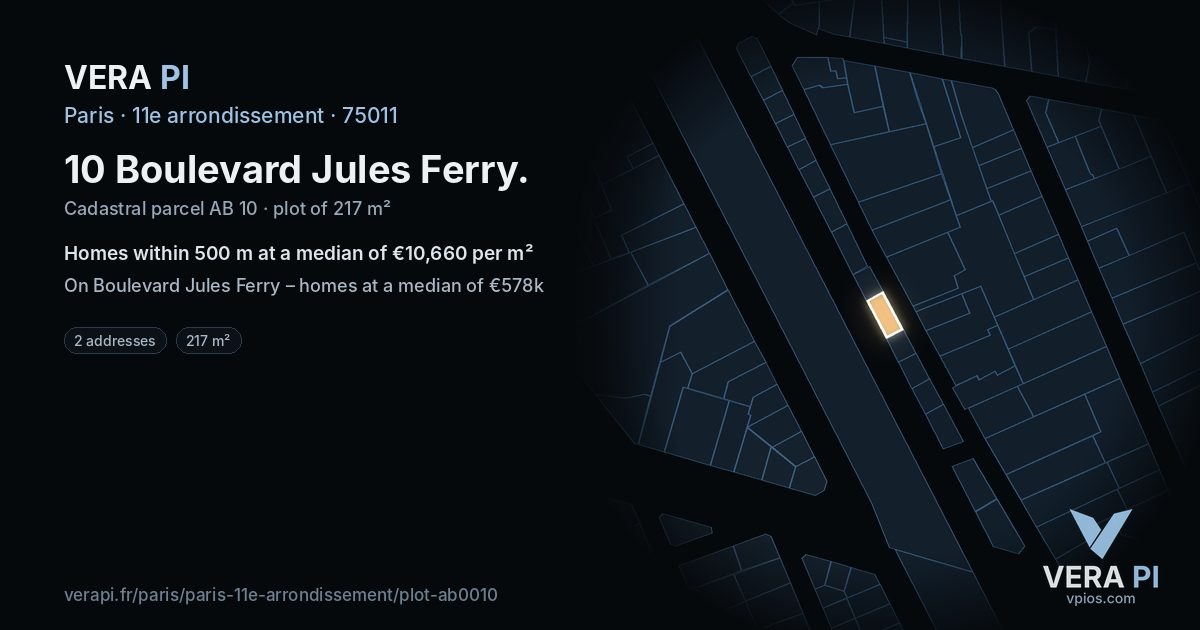 10 Boulevard Jules Ferry, 11e arrondissement at night – the plot lit, the parcels around coloured by the prices near them