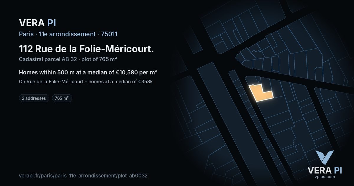 112 Rue de la Folie-Méricourt, 11e arrondissement at night – the plot lit, the parcels around coloured by the prices near them