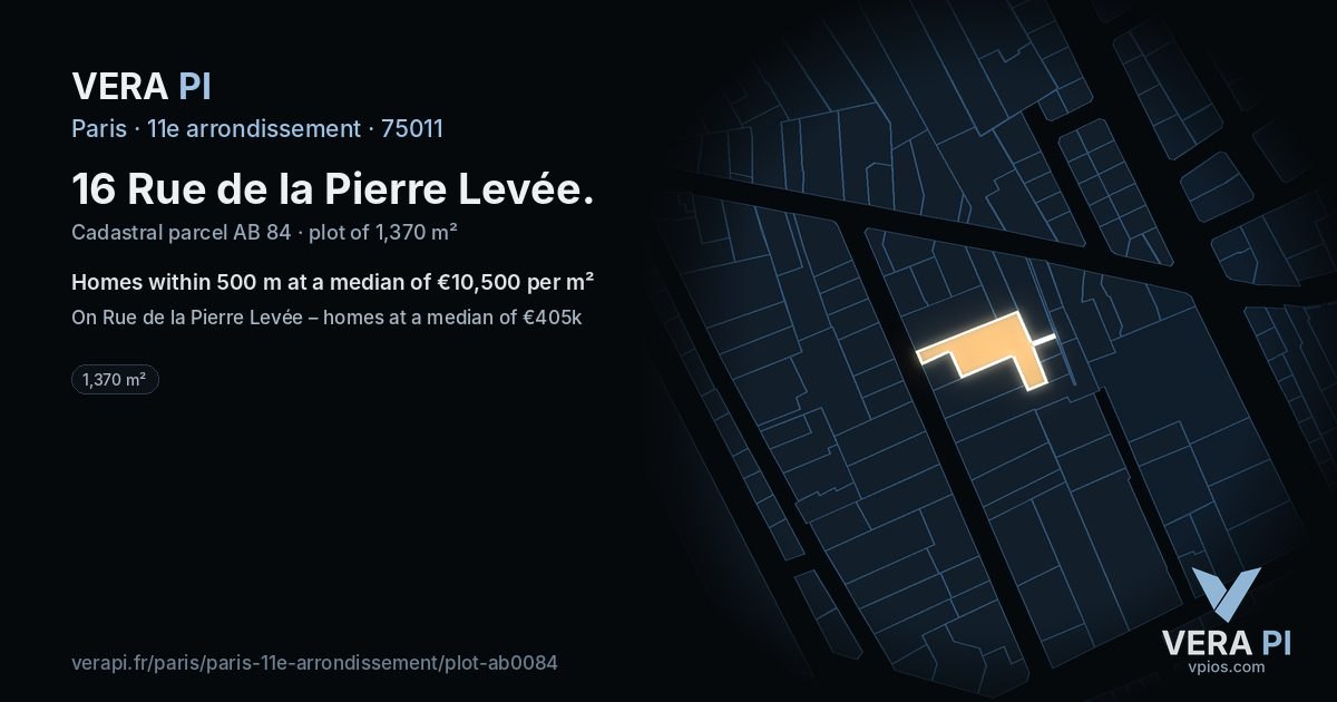 16 Rue de la Pierre Levée, 11e arrondissement at night – the plot lit, the parcels around coloured by the prices near them