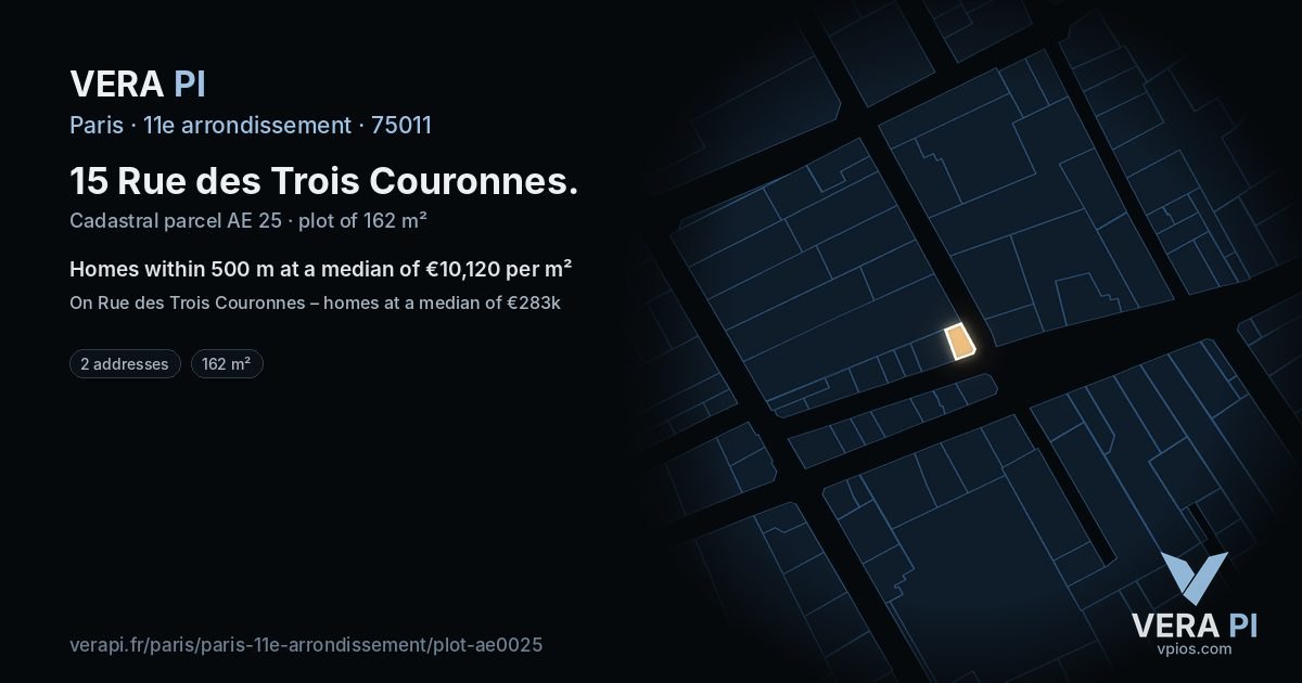 15 Rue des Trois Couronnes, 11e arrondissement at night – the plot lit, the parcels around coloured by the prices near them