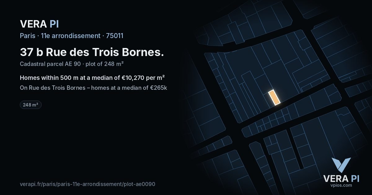 37 b Rue des Trois Bornes, 11e arrondissement at night – the plot lit, the parcels around coloured by the prices near them
