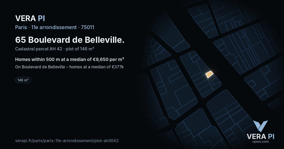 65 Boulevard de Belleville, 11e arrondissement at night – the plot lit, the parcels around coloured by the prices near them
