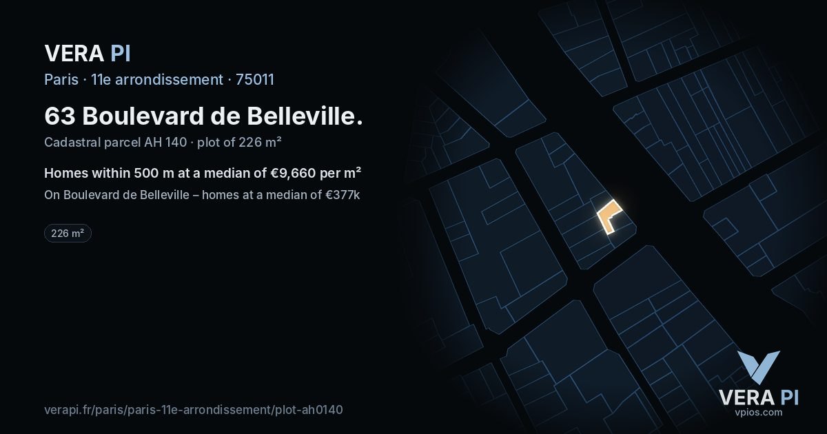 63 Boulevard de Belleville, 11e arrondissement at night – the plot lit, the parcels around coloured by the prices near them