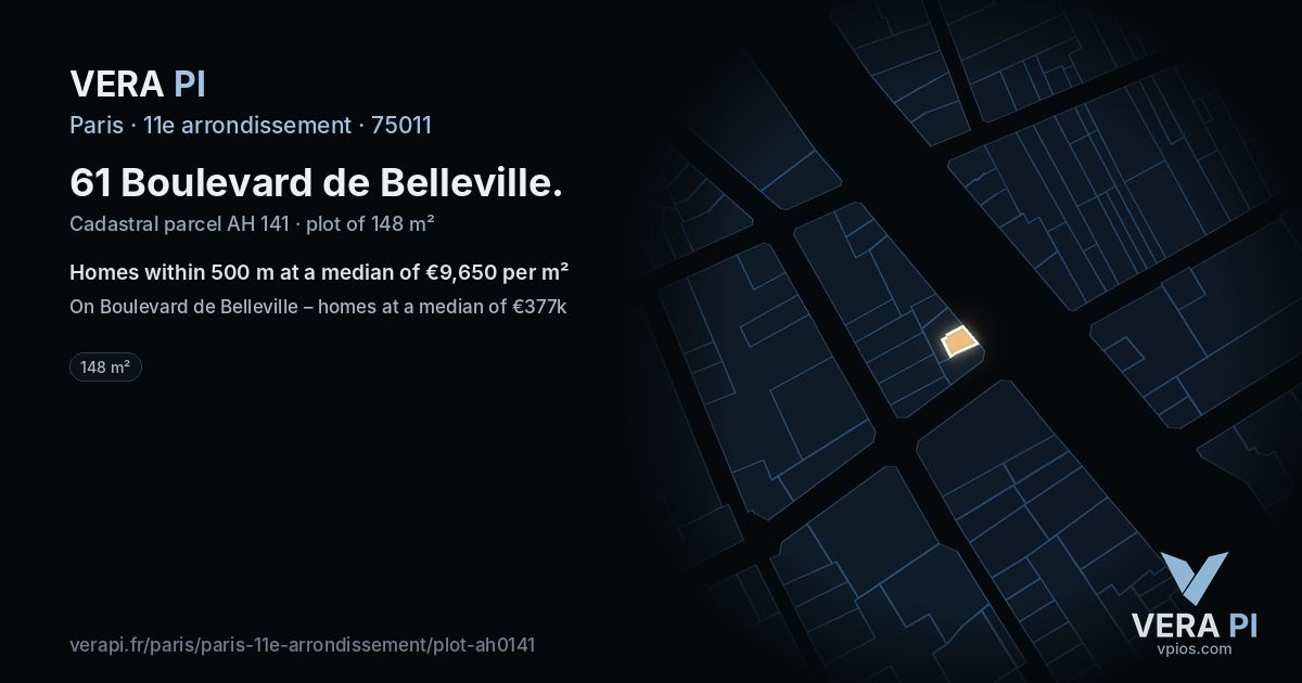 61 Boulevard de Belleville, 11e arrondissement at night – the plot lit, the parcels around coloured by the prices near them