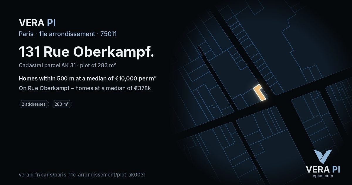 131 Rue Oberkampf, 11e arrondissement at night – the plot lit, the parcels around coloured by the prices near them