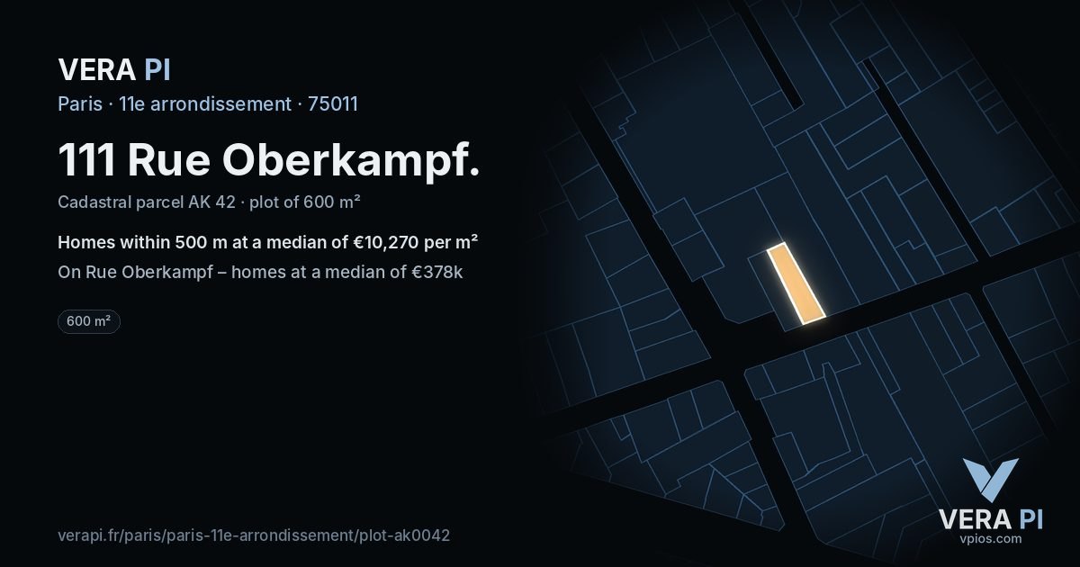 111 Rue Oberkampf, 11e arrondissement at night – the plot lit, the parcels around coloured by the prices near them