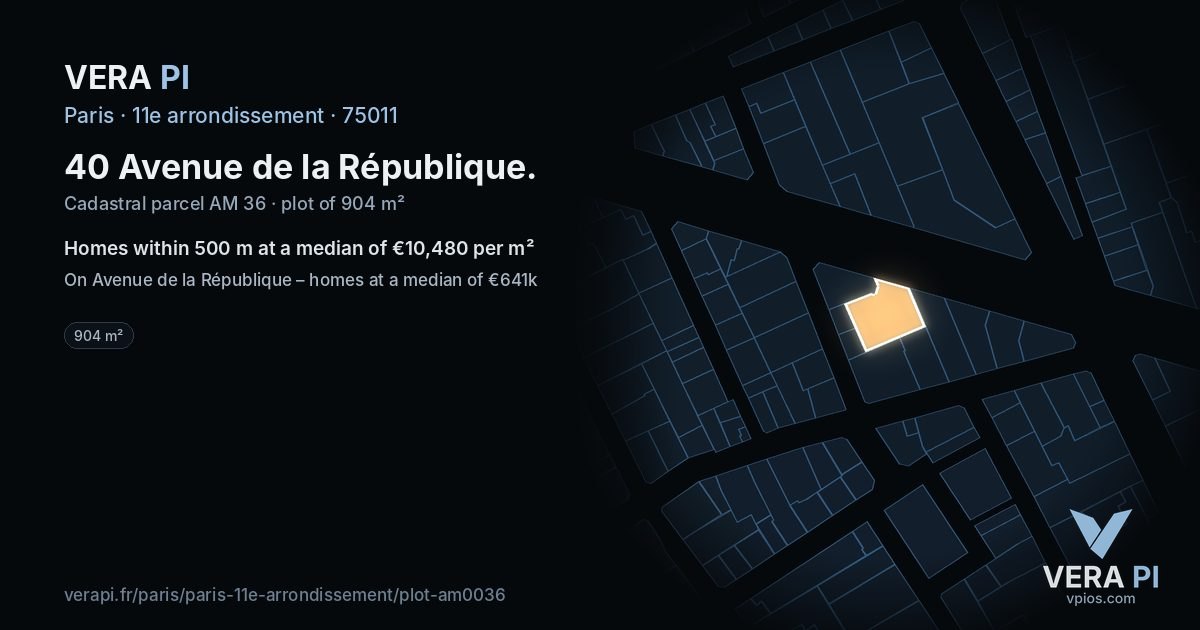 40 Avenue de la République, 11e arrondissement at night – the plot lit, the parcels around coloured by the prices near them
