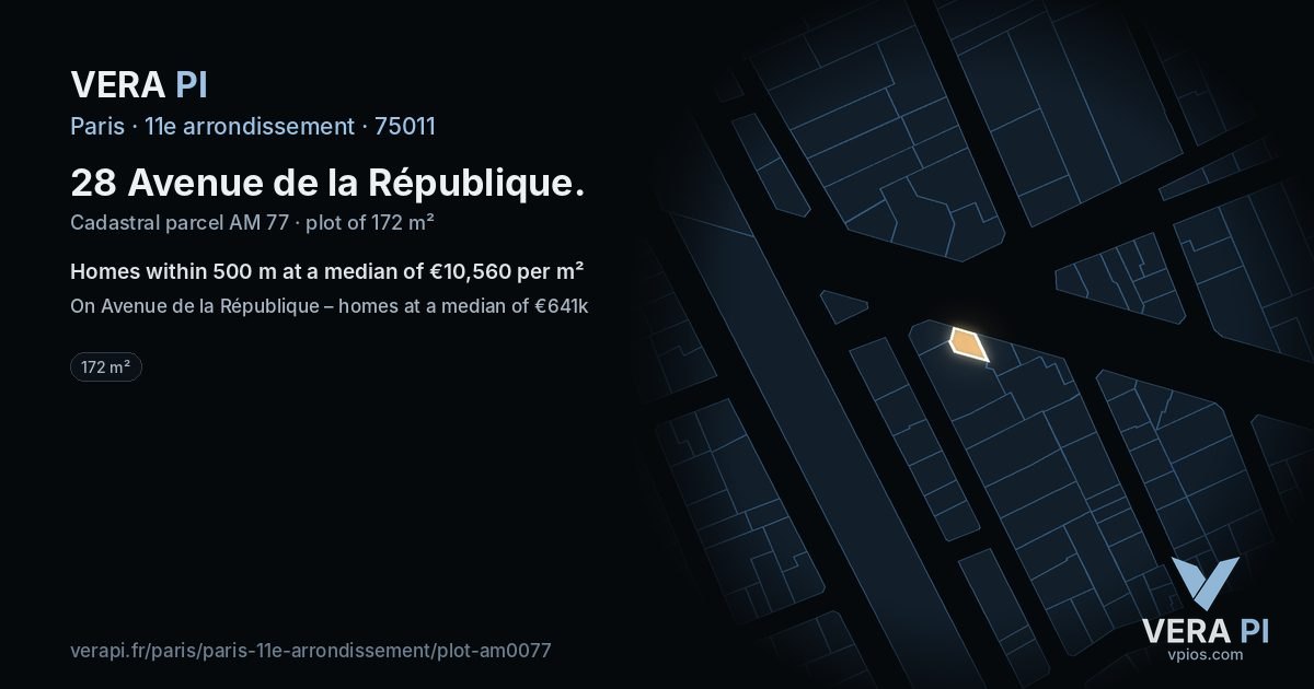 28 Avenue de la République, 11e arrondissement at night – the plot lit, the parcels around coloured by the prices near them