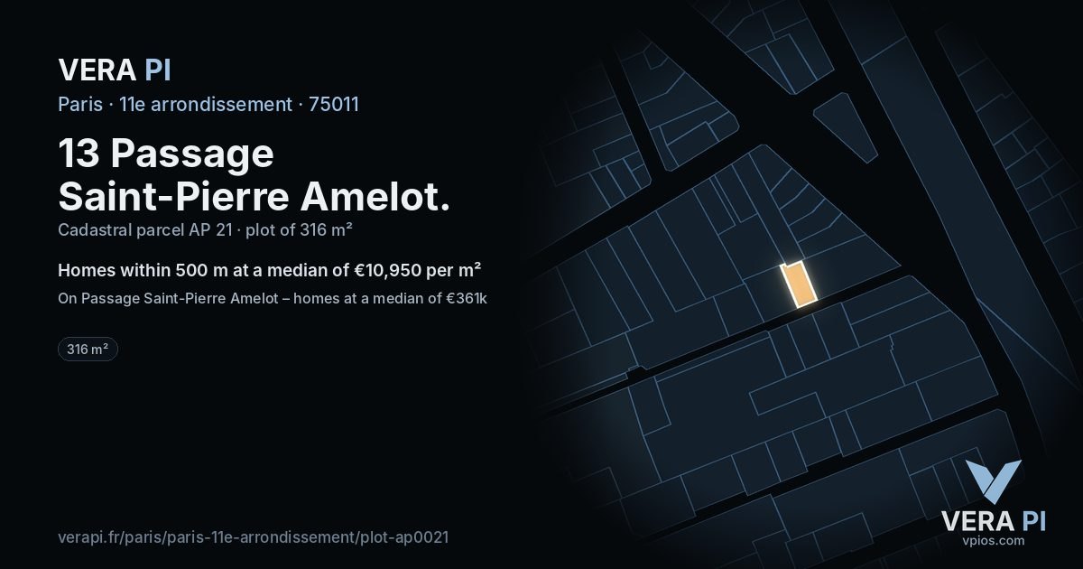 13 Passage Saint-Pierre Amelot, 11e arrondissement at night – the plot lit, the parcels around coloured by the prices near them