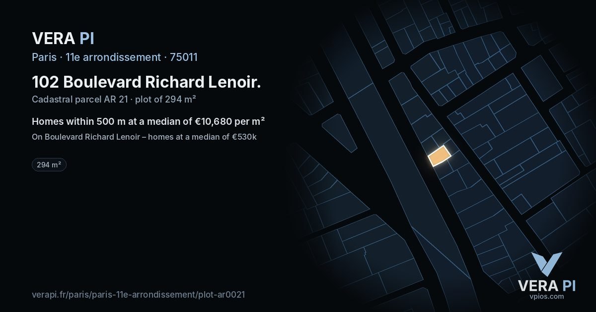 102 Boulevard Richard Lenoir, 11e arrondissement at night – the plot lit, the parcels around coloured by the prices near them