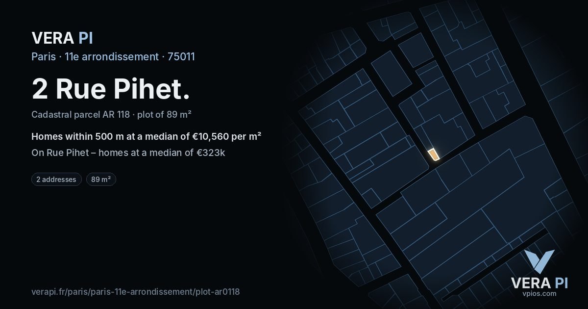2 Rue Pihet, 11e arrondissement at night – the plot lit, the parcels around coloured by the prices near them