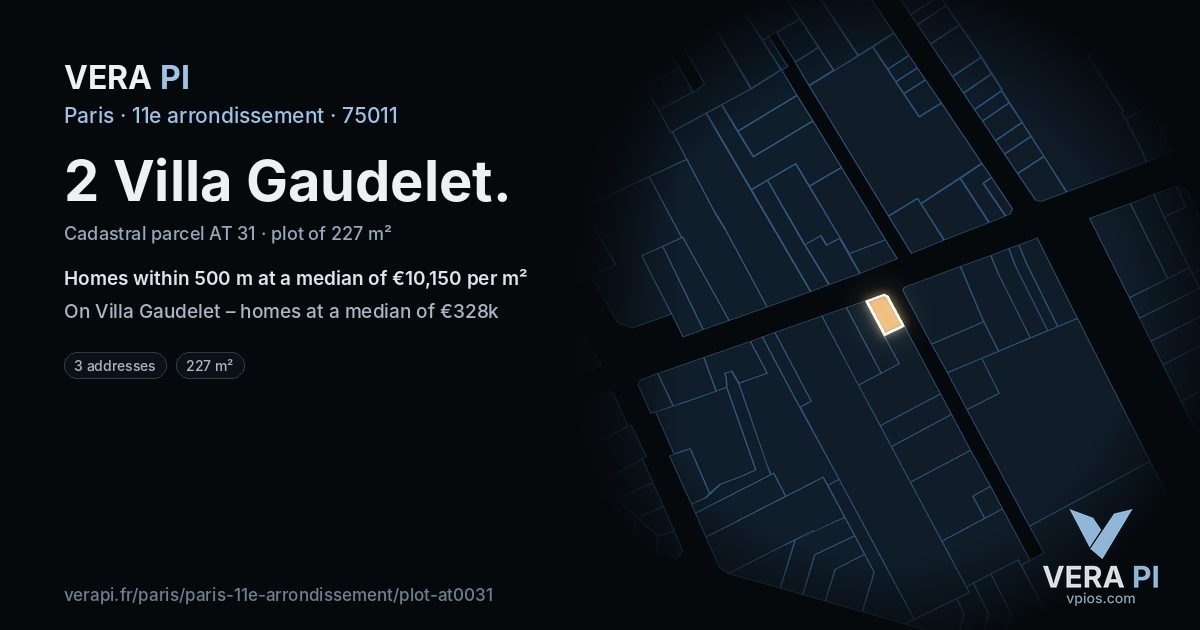 2 Villa Gaudelet, 11e arrondissement at night – the plot lit, the parcels around coloured by the prices near them