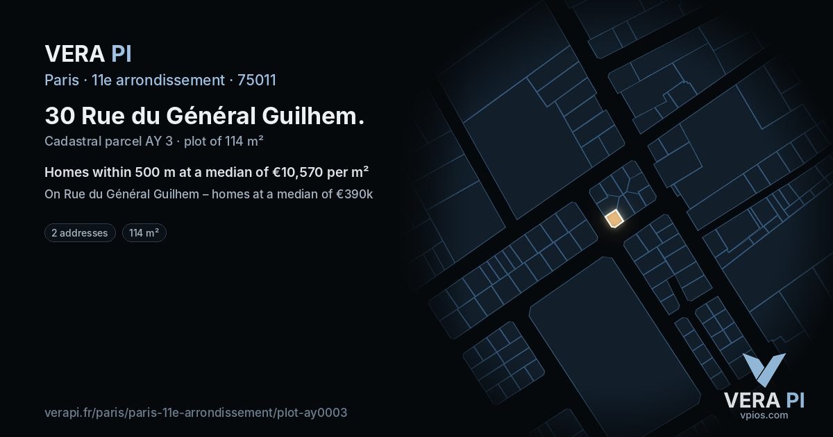 30 Rue du Général Guilhem, 11e arrondissement at night – the plot lit, the parcels around coloured by the prices near them