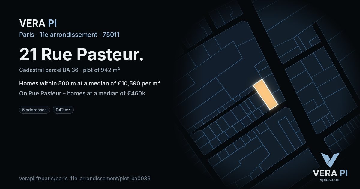 21 Rue Pasteur, 11e arrondissement at night – the plot lit, the parcels around coloured by the prices near them