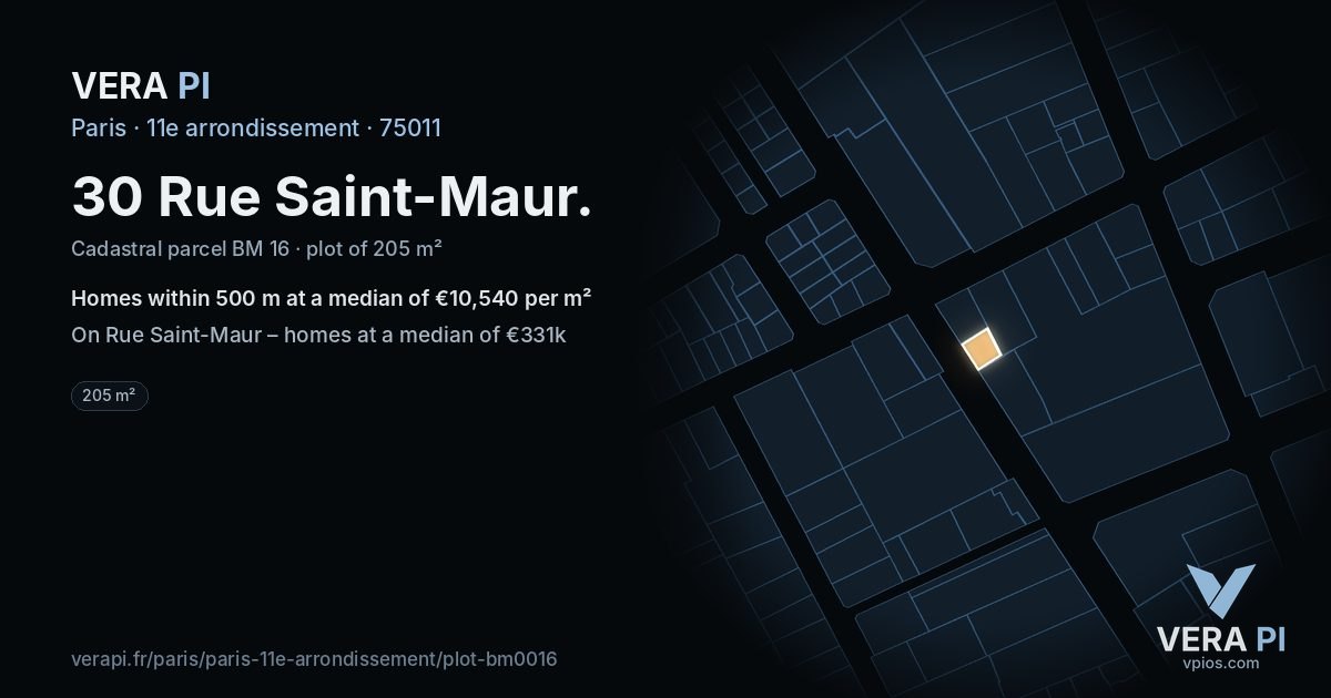 30 Rue Saint-Maur, 11e arrondissement at night – the plot lit, the parcels around coloured by the prices near them