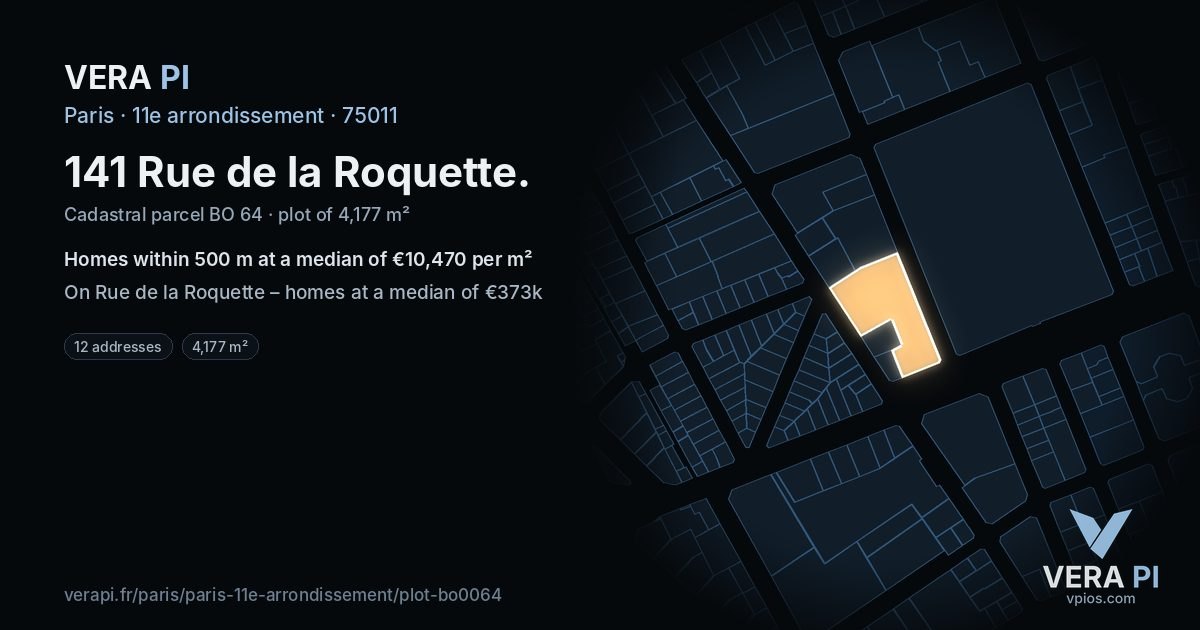 141 Rue de la Roquette, 11e arrondissement at night – the plot lit, the parcels around coloured by the prices near them
