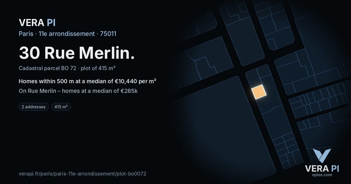 30 Rue Merlin, 11e arrondissement at night – the plot lit, the parcels around coloured by the prices near them