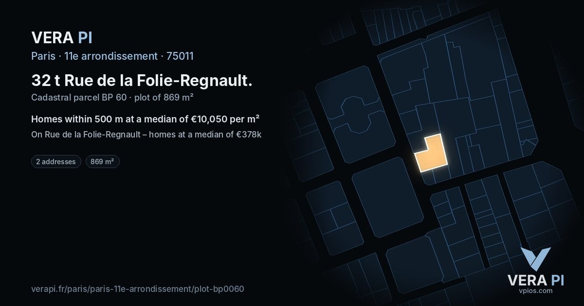 32 t Rue de la Folie-Regnault, 11e arrondissement at night – the plot lit, the parcels around coloured by the prices near them