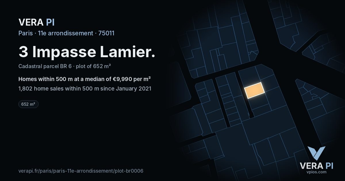 3 Impasse Lamier, 11e arrondissement at night – the plot lit, the parcels around coloured by the prices near them