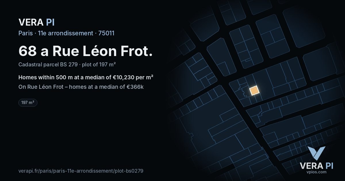 68 a Rue Léon Frot, 11e arrondissement at night – the plot lit, the parcels around coloured by the prices near them
