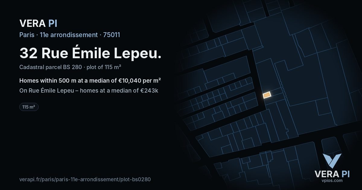 32 Rue Émile Lepeu, 11e arrondissement at night – the plot lit, the parcels around coloured by the prices near them
