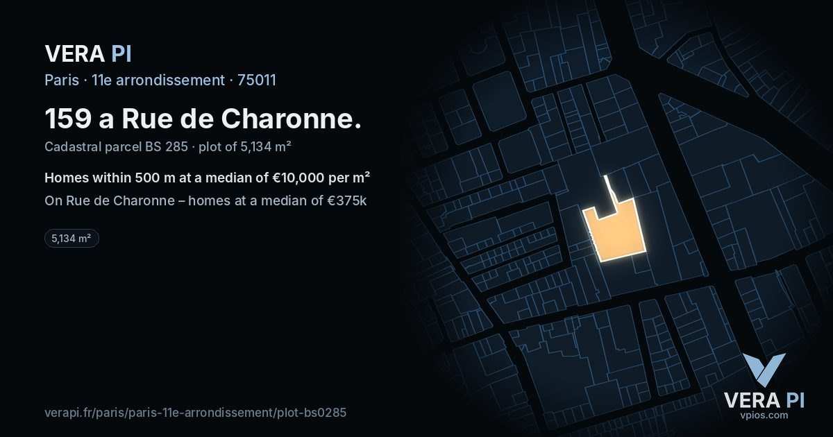 159 a Rue de Charonne, 11e arrondissement at night – the plot lit, the parcels around coloured by the prices near them