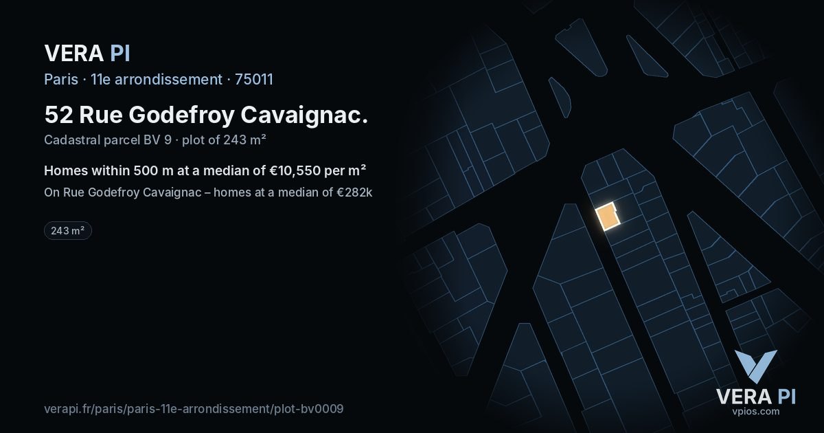 52 Rue Godefroy Cavaignac, 11e arrondissement at night – the plot lit, the parcels around coloured by the prices near them