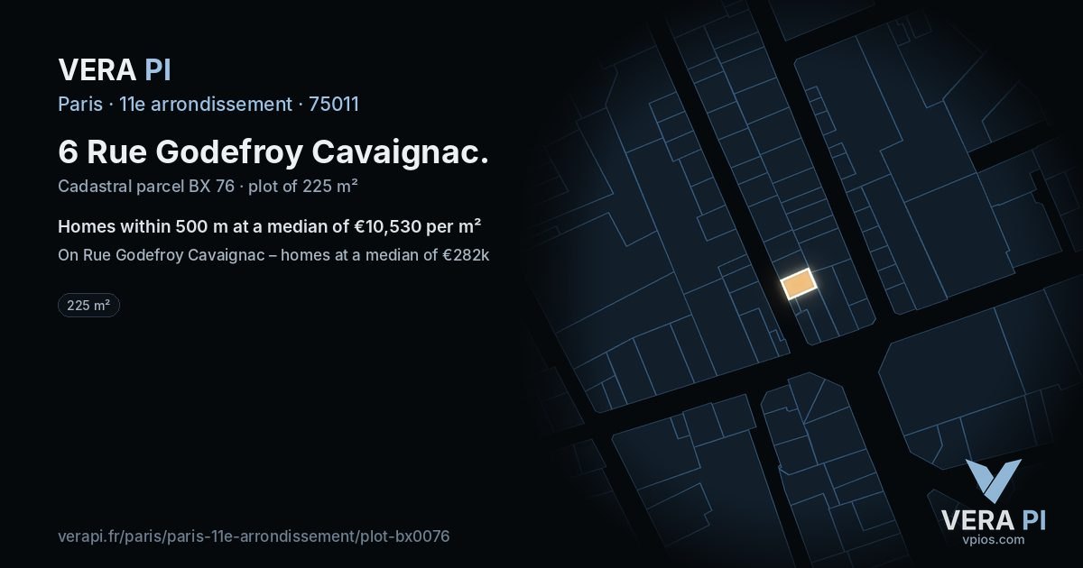 6 Rue Godefroy Cavaignac, 11e arrondissement at night – the plot lit, the parcels around coloured by the prices near them